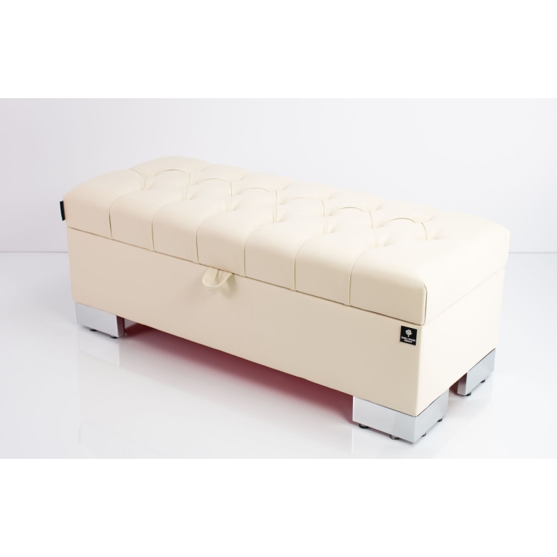 Tufted Storage Bench